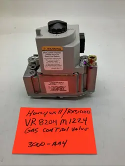 HONEYWELL RESIDEO GAS VALVE/VR8204M 1224/ ONE IN LOT / 3000-AA4