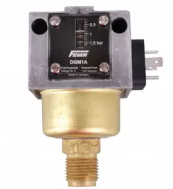 PRESSURE SWITCH FOR LIQUIDS AND GASES DGM1A HONEYWELL PP 