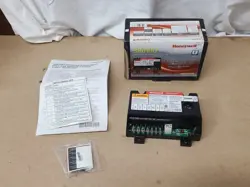NOS HONEYWELL S8610U UNIVERSAL INTERMITTENT PILOT IGNITION FURNACE MODULE