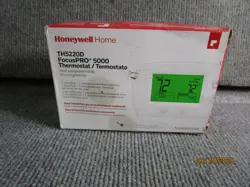 HONEYWELL TH5220D THERMOSTAT NEW OPEN BOX