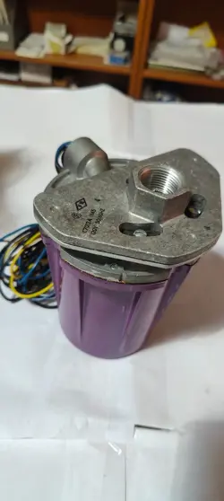 HONEYWELL C7012A1145 PURPLE PEEPER UV FLAME DETECTOR