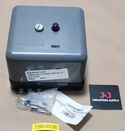 *NEW* HONEYWELL RA890G1260 PROTECTORELAY PRIMARY CONTROL 120V 50/60HZ + WARRANTY