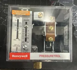 HONEYWELL L404F1367 PRESSURETROL CONTROLLER 120/240VAC 1-8 PSI