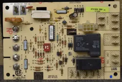 HONEYWELL ST9160B1084 FURNACE CONTROL BOARD 1014460