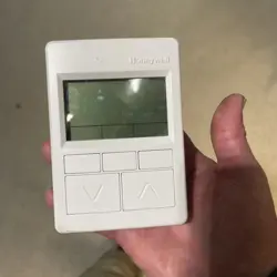 HONEYWELL TR71  WALL MODULE THERMOSTAT TEMPERATURE