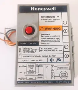 HONEYWELL OIL BURNER PRIMARY CONTROL R8184G1286