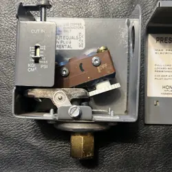 HONEYWELL PRESSURETROL