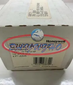 ONE HONEYWELL C7027A1072 FLAME DETECTOR C7027A 1072 NEW
