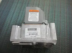 HONEYWELL VR8205M8812 GAS VALVE NEW!