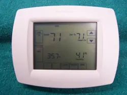 8000 THERMOSTAT 2H/2C