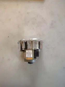 GAS FURNACE