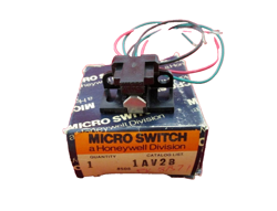 HONEYWELL MICRO SWITCH 1AV2B NEW