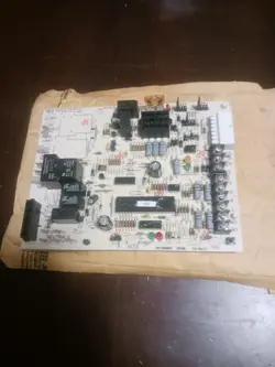 NEW FURNACE CONTROL CIRCUIT BOARD 1170-83-21A LENNOX HONEYWELL 1170-21