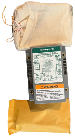 NEW S890G1011 HONEYWELL DIRECT IGNITION S890G 1011CONTROL MODULE 62-22446-81