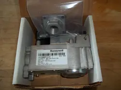 NEW IN BOX HONEYWELL TYPE VR4601T GAS VALVE