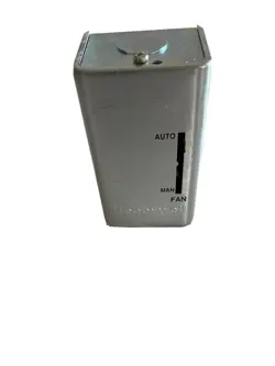 HONEYWELL L4068E 1047 FAN CONTROL 80-120F 3