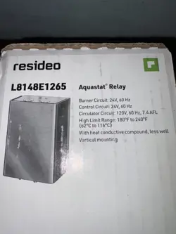 NEW RESIDEO HONEYWELL L8148E1265 AQUASTAT RELAY   B412