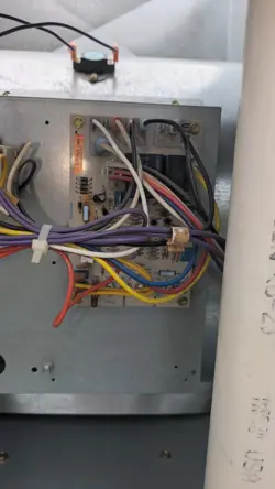 GUARANTEED ST9160B 1068 FURNACE CONTROL CIRCUIT BOARD 45692-001 ARMSTRONG AIR