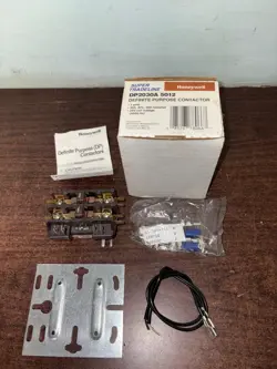 NEW DP2030A5012 DEFINITE PURPOSE CONTACTOR  B370