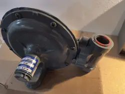 HONEYWELL GAS REGULATOR