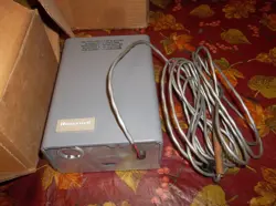 HONEYWELL TEMPERATURE CONTROL CR71B1047 CR71B 1047 CR71B-1047