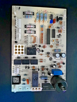 YORK/SOURCE 1  CONTROL BOARD 1171-400 1171-83-400A (8893) A3 AM