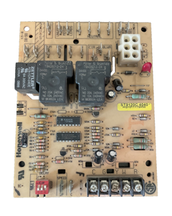 90-DAY WARRANTY ST9120C 4040 FURNACE CONTROL BOARD HQ1011179HW TESTED & WORKING