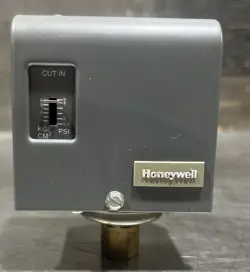 HONEYWELL PA404A 1074 PRESSURETROL- PRESSURE CONTROL NOS SURPLUS NO ORIGINAL BOX