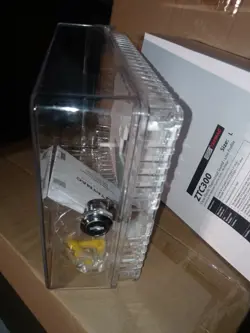 1 TAYMAC ZTC300 CLEAR PLASTIC THERMOSTAT GUARD-LOW PROFILE LARGE NEW FREE SHIPP