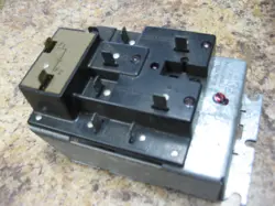 24 VAC ELECTRIC FURNACE SEQUENCER R8330B