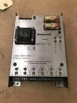 FYQLA1-104R-3 LOGIC AMPLIFIER