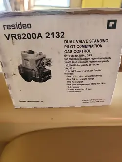 RESIDEO VR8200A 2132 DUAL VALVE STANDING PILOT COMBINATION GAS CONTROL