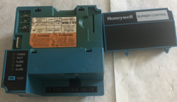 HONEYWELL RM7840E1016,RM7840 E 1016 BURNER CONTROL,BW