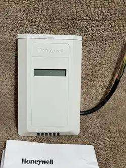 WALL MOUNT CO2