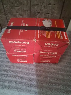LOT OF (4) HONEYWELL POWERHEAD FOR V8043E 