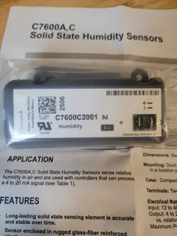 CARRIER CRHUMDSN001B00  HUMIDITY SENSOR - NEW IN BOX HONEYWELL C7600C2001
