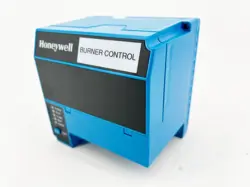 NEW HONEYWELL RM7890-A-1015 BURNER CONTROL RELAY MODULE 120VAC 7800 SERUES
