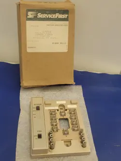 NEW! SERVICEFIRST (HONEYWELL) Q667B1053 SUBBASE COOL-AUTO-HEAT-OFF.