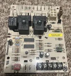 CIRCUIT BOARD HQ1011927HW