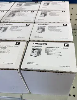 NEW FAST SHIP HONEYWELL R8184G4009 OIL BURNER CONTROL 45 SEC IGNITION