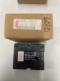 LENNOX HONEYWELL 54G4401 C7400A1038 SENSOR SOLID STATE ENTHALPY SENSOR