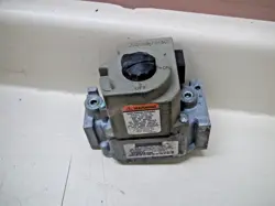 HONEYWELL VR8205S2353 FURNACE GAS CONTROL VALVE EF32CB190 FREE SHIPPING