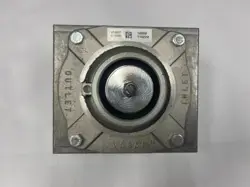 V5097C 1000 HONEYWELL GAS VALVE, NO BOX -  TAKEN OFF NEW UNUSED GAS TRAIN