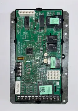 LENNOX HONEYWELL 100869-03 / S9220E1018-2413J43347 CIRCUIT BOARD