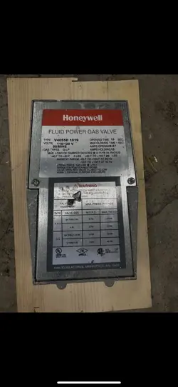 HONEYWELL FLUID POWER GAS VALVE  V4055D 1019