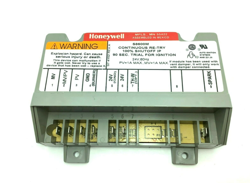 S8600M GAS FURNACE IGNITION CONTROL BOARD BY HONEYWELL HQ1011449HW WATER HEATER