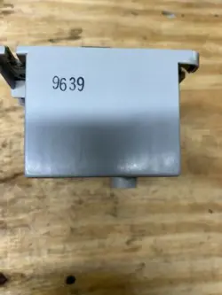 PRIMARY CONTROL R8184G