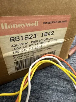 R8182J