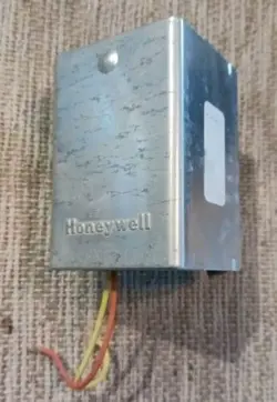 HONEYWELL M847D1004 DAMPER ACTUATOR
