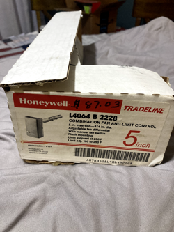 HONEYWELL COMBINATION FAN AND LIMIT CONTROL